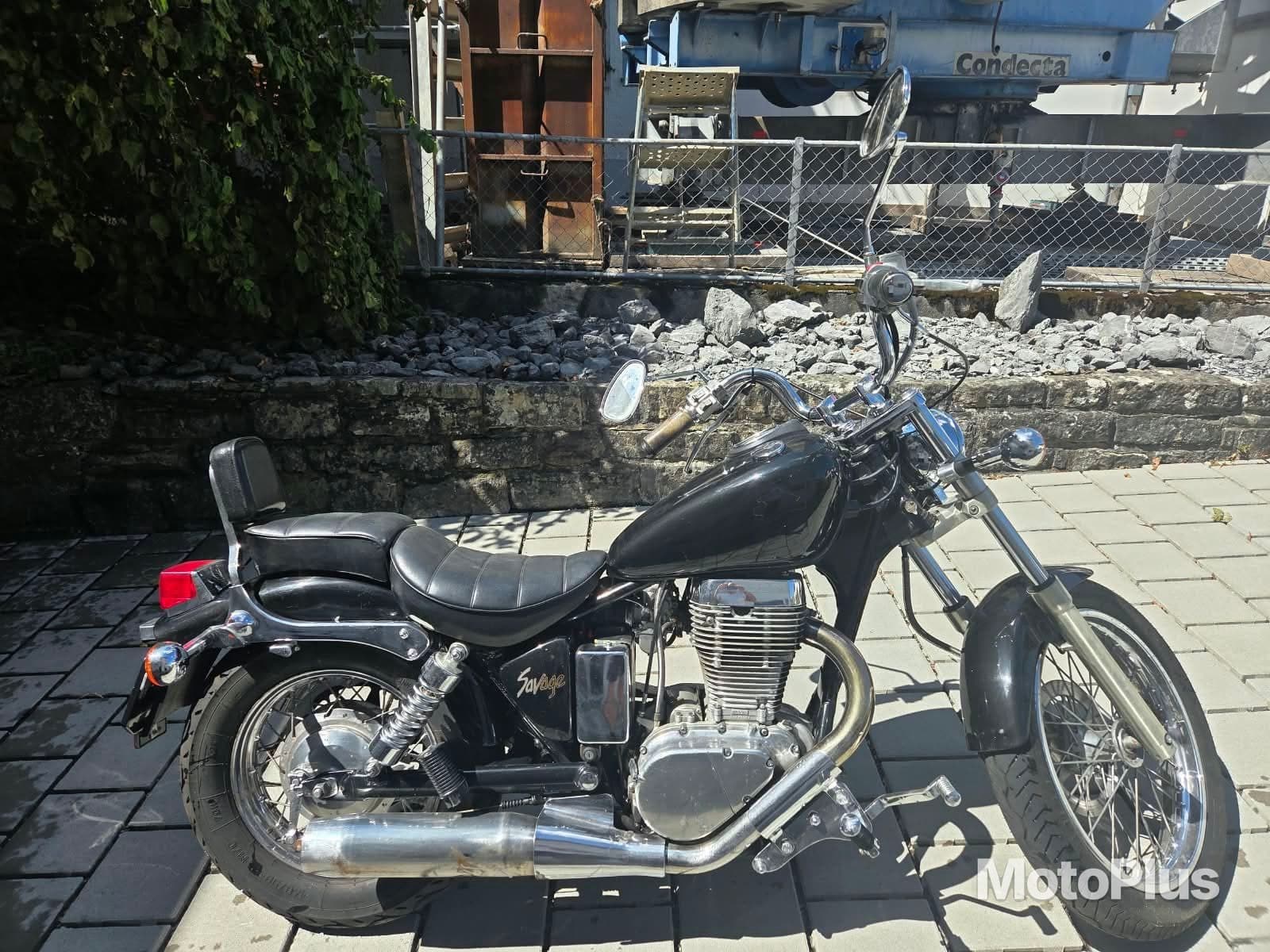Suzuki LS 650 P
