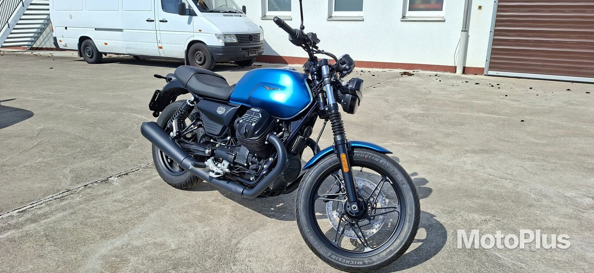Moto Guzzi V7