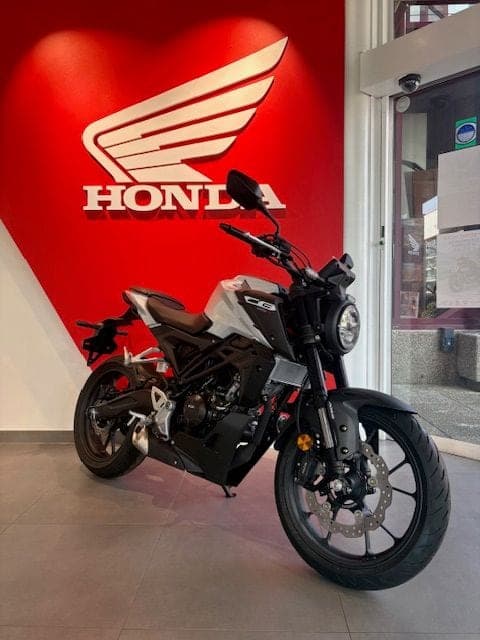 Honda CB 125 R