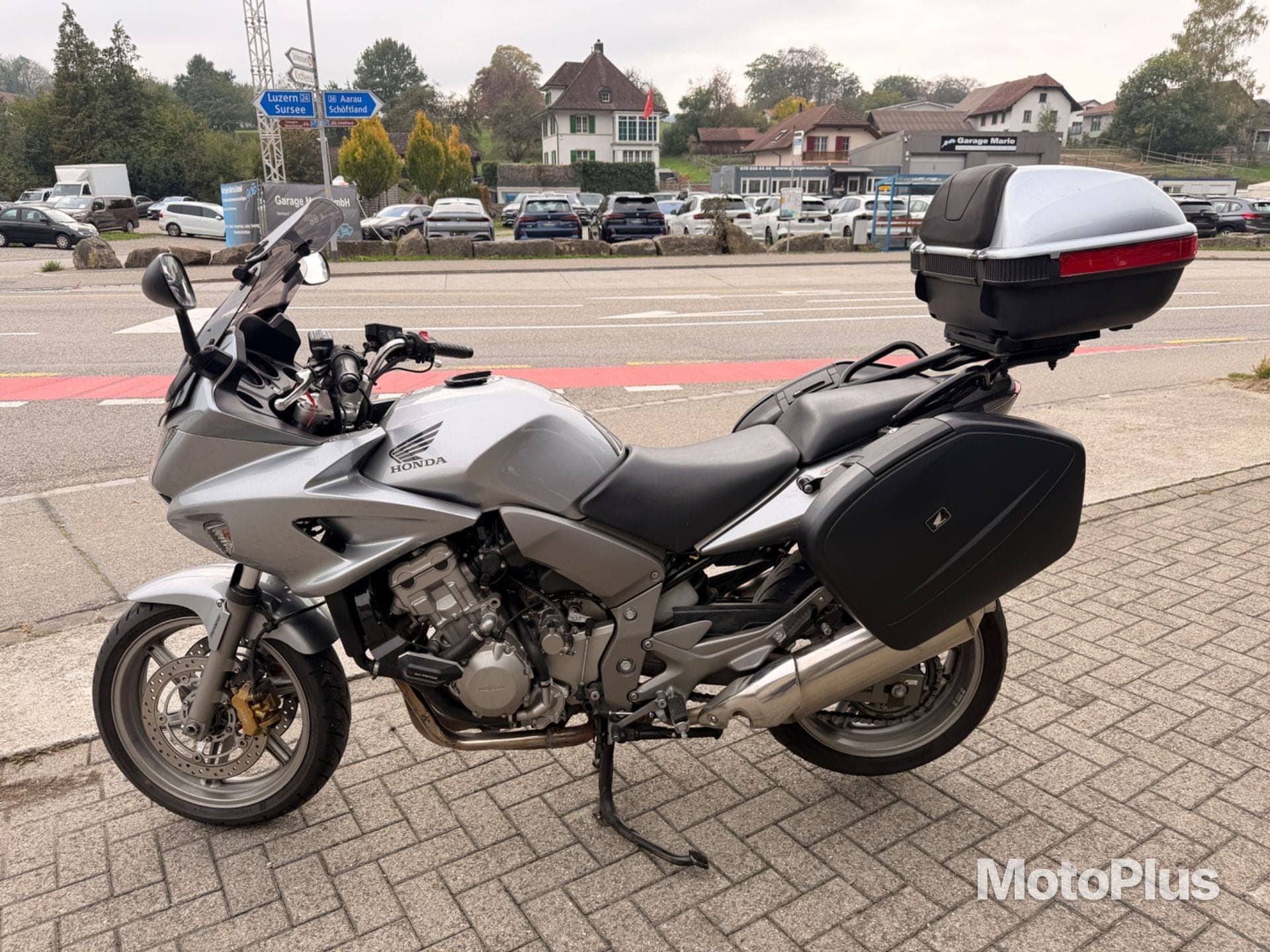 Honda CBF1000A